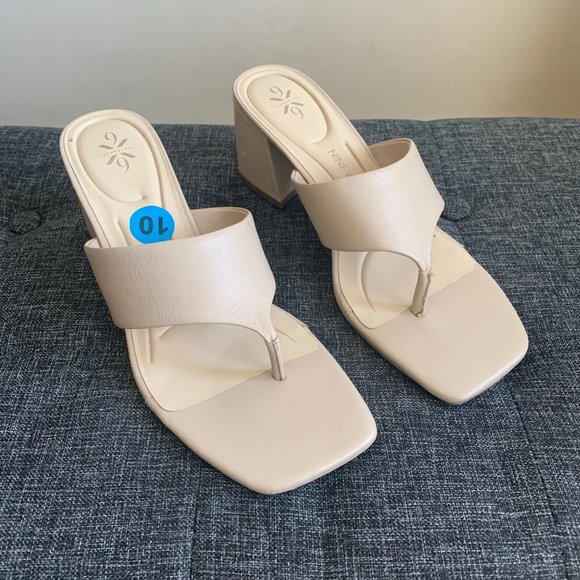 Nine West Women's Gelina 9x9 Heeled Sandal Thong Slide Beige Neutral Size 10 - Picture 1 of 10